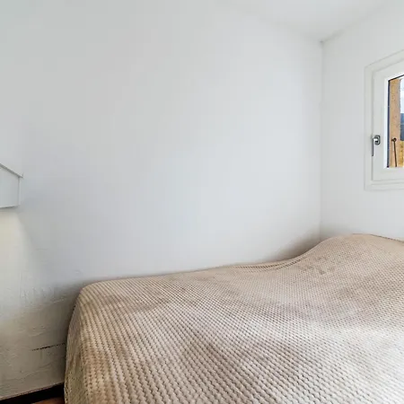 Les Tommeuses - Val Claret-38 By Interhome *